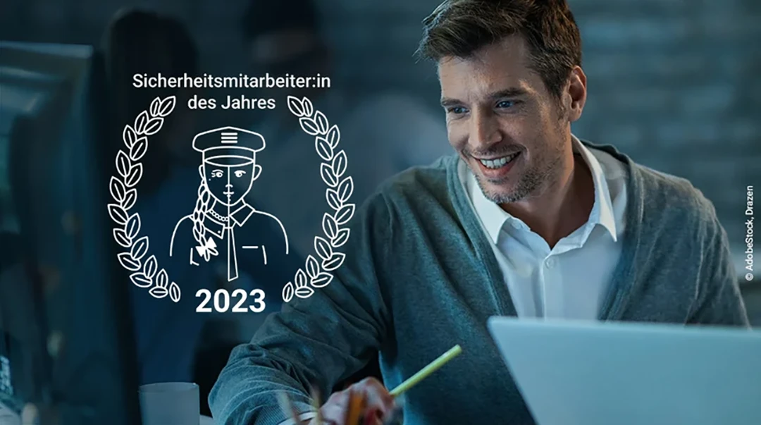 Logo zur Wahl zum:zur Sicherheitsmitarbeiter:in des Jahres, Mann am Laptop