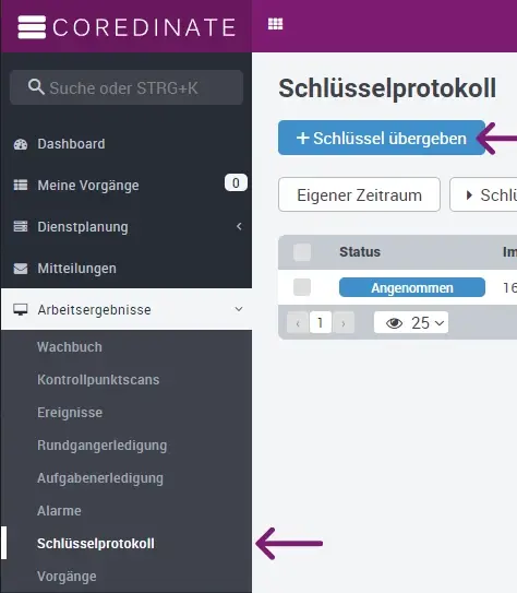 Schluessel_im_Portal_uebergeben_DE_03