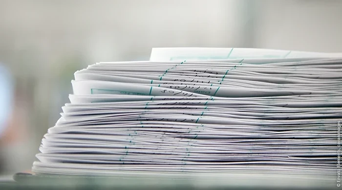 Stapel Papier, Sicherheitsgewerbe, Tarif, Tarifvertrag, OWKS, Sicherheitsunternehmen, 